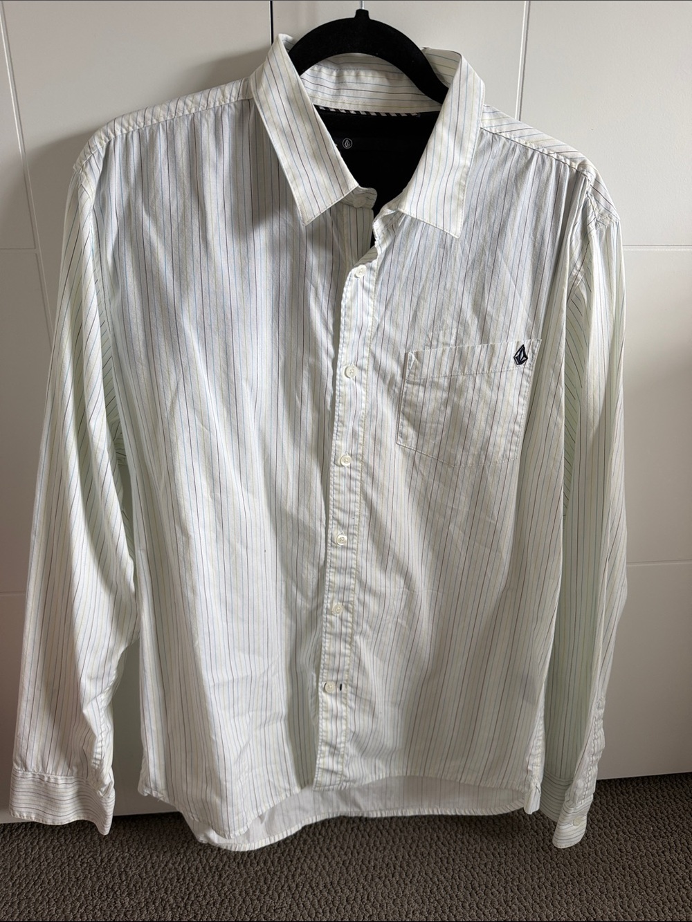 Volcom Men's White Button-Up Shirt with Subtle Multi-Color Pinstripes